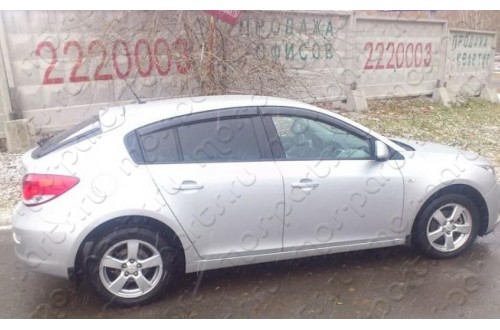 Дефлекторы окон Chevrolet Cruze 1 хэтчбек