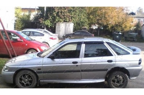 Дефлекторы окон Ford Escort